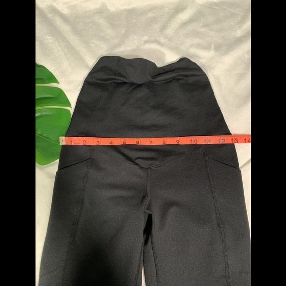 EUC Zella Live in Pocket 7/8 Maternity Leggings - Picture 12 of 12